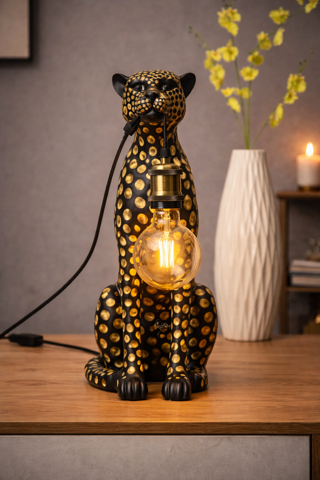 Tischlampe „LUMINA“ – Gepard Designobjekt