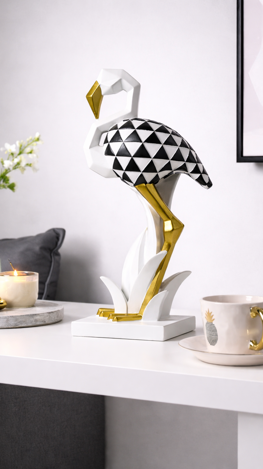 Skulptur „ÉLAN“ – Geometrischer Flamingo