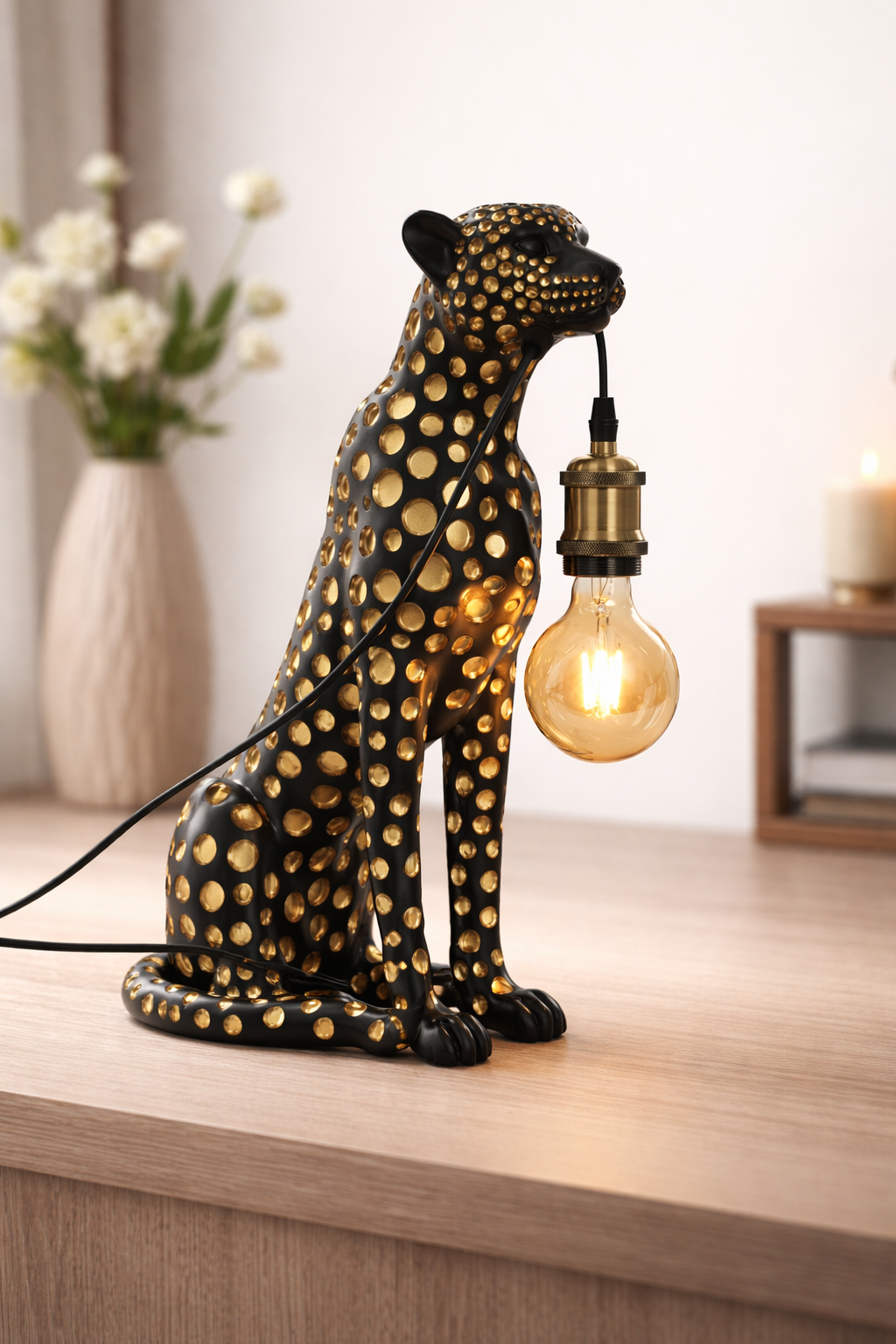 Tischlampe „LUMINA“ – Gepard Designobjekt